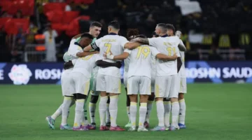 متى تلتقي النصر والفتح في دوري روشن وما تأثير القمة على ترتيب الفريقين؟